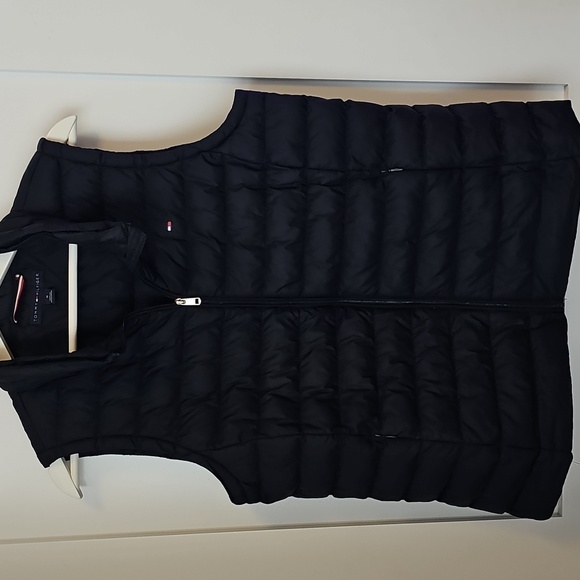 Tommy Hilfiger Jackets & Blazers - Tommy Hilfiger Quilted Black Vest